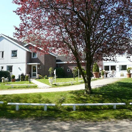 Landhaus Dr. Seiffert Hotel Scharbeutz Buitenkant foto