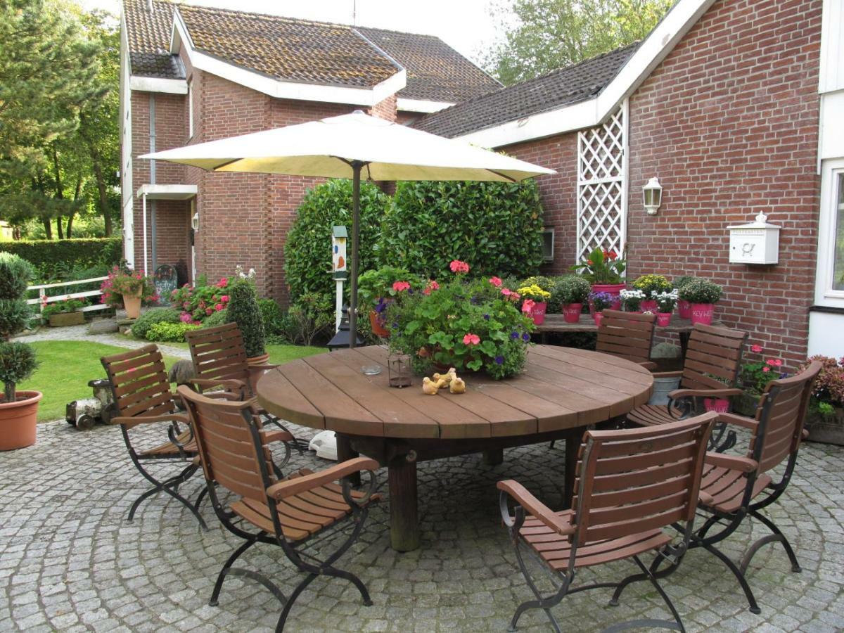 Landhaus Dr. Seiffert Hotel Scharbeutz Buitenkant foto